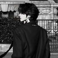 Lê Quang Tiến [ Ba em ]