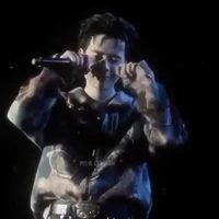 - ai thì -