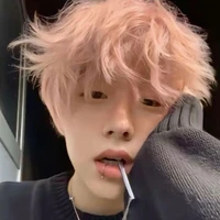 Hiha-@hoathuytieen_clbkich