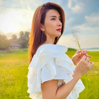 Trần Thị Kim Tuyến (chị)