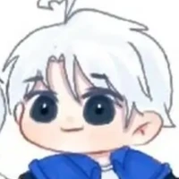 White_top8