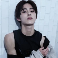 Eom Seonghyeon - @shyeon.only