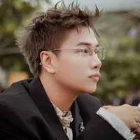 Hoàng Kim Long