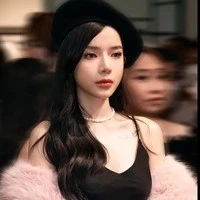 Nguyễn Hoàng Lan- LyLy