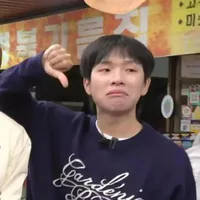 novel 🐔, có 1 chap mà duyệt mãi ko xong