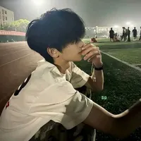 Lục Kỳ Phong