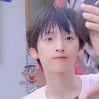 Nghiêm Hạo Tường-Lúc bé