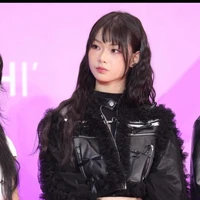 Nguyễn Lê Ngọc Ánh Sáng(aza)