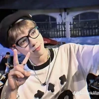 quang hùng(phone)