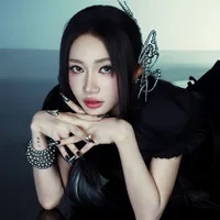 Khương Hoàn Mỹ-Cam, Orange