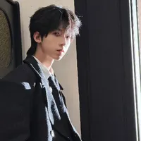 Dương Bác Văn _ hắn