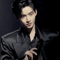 Huỳnh Hoàng Hùng-Gemin Hùng Huỳnh