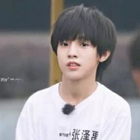 Trương Trạch Vũ(10 tuổi)