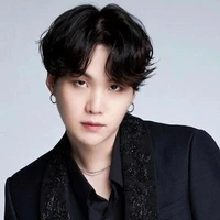 Min Yoon-gi (Suga - Appa nàng)