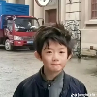 Trần Dịch Hằng _lúc nhỏ