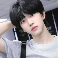 Trương Hàm Thụy