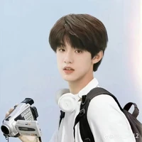 Trương Trạch Vũ_ anh hàm thụy