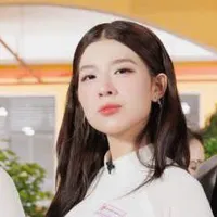 Nguyễn Lê Diễm Hằng_16t