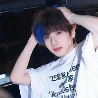 Nhiếp Vĩ Thần_11A1