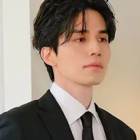 Lee Dong Wook (이동욱)