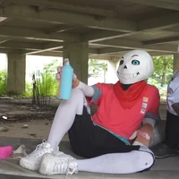 cyan lùn