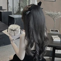 Bạch Giai Kỳ_Izabella Hillary Wilson