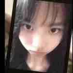 Thân Hoàng Lan • cô ta