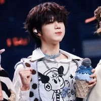 Trần Dịch Hằng_em