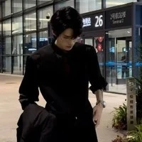 Nguyễn Minh Đạt (ba anh)