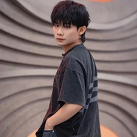 Nguyễn Hữu Sơn-Swan Nguyễn