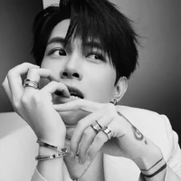 • Bùi Anh Tú •