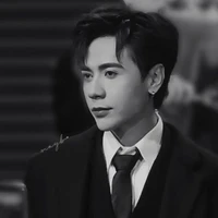 L ê Quang Hùng