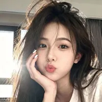 Ôn Ngọc Châu _bạn 2 em_