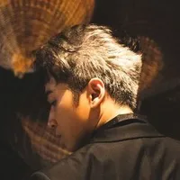 𝘗𝘩𝘢̣𝘮 𝘏𝘰𝘢̀𝘯𝘨 𝘒𝘩𝘰𝘢