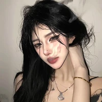 Khánh Linh *cj gái*