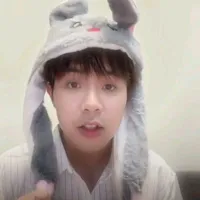 × Nguyễn Xuân Bách ×