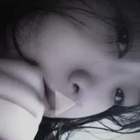 tri kỷ / nguyệt