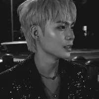 Nguyễn Hoàng Bách.