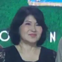 Mẹ của Hoàn Mỹ