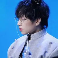 Phạm khôi vũ_omega