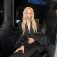 Park Chaeyoung - Cô