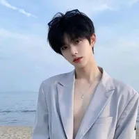 TRƯƠNG LĂNG HÁCH (bạn thân nam9)