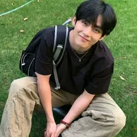 Kim Taehyung *Anh*