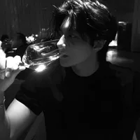 𝐘𝐚𝐧𝐠 𝐒𝐢-𝐇𝐨