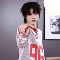 Trần Dịch Hằng[anh]