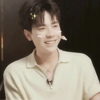 tác giả bốn mắt 🕶