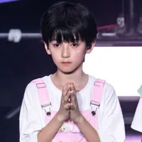 Trí Ân Hàm - Tiểu Trí