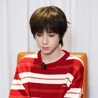 Vương Lỗ Kiệt/K/