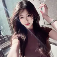 Thẩm Chi Hạ