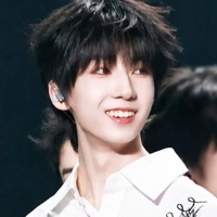 Dương Bác Văn_hắn